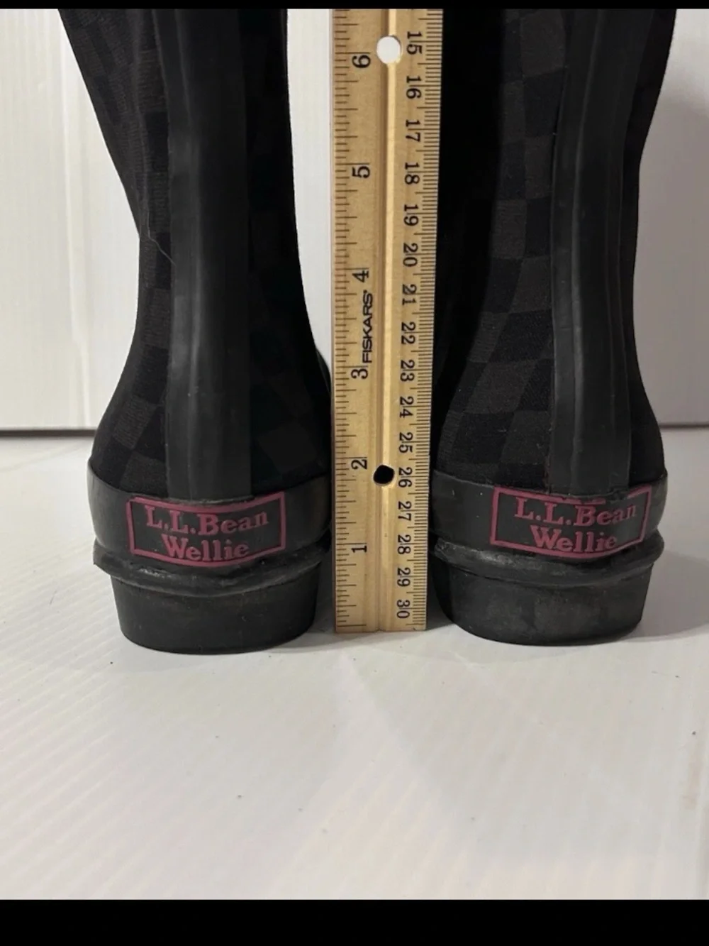 L.L.Bean Women’s Size 8 Black Checkered Boots | Very Good Condition | Cozy & Sty